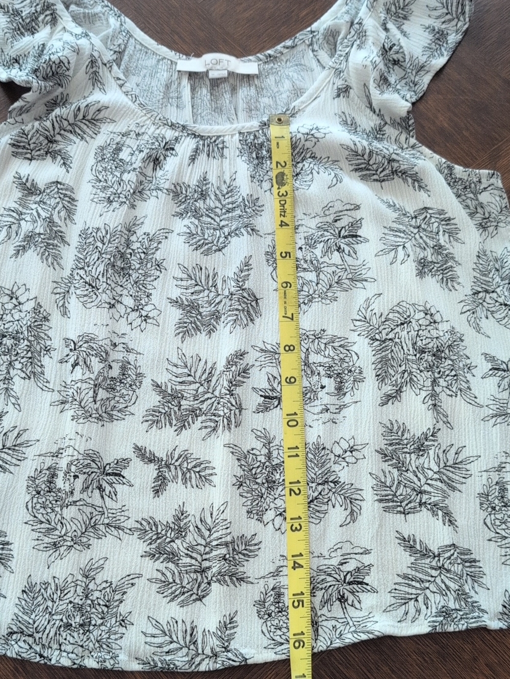 Loft Flowy Top - Picture 3 of 4